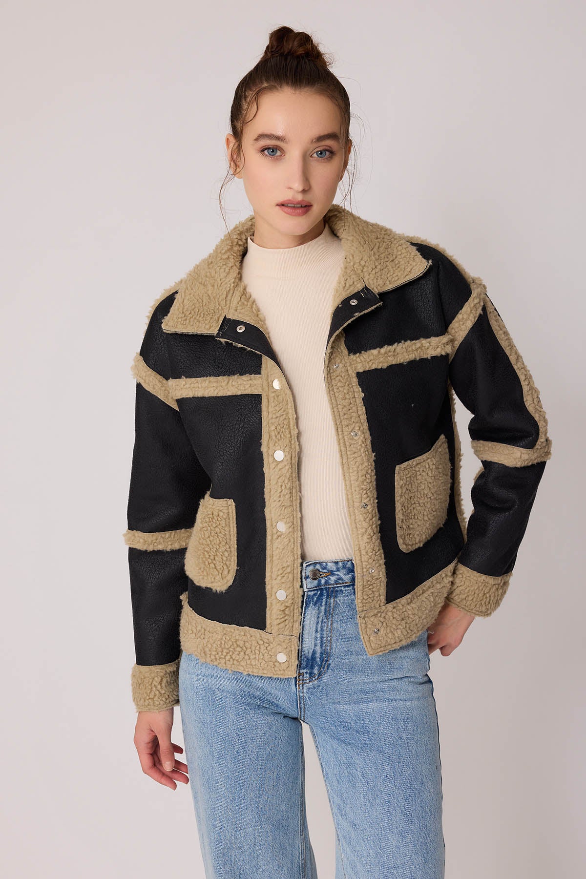 FUR WALLED STUDS COVERED FAUX LEATHER BIKER JACKET