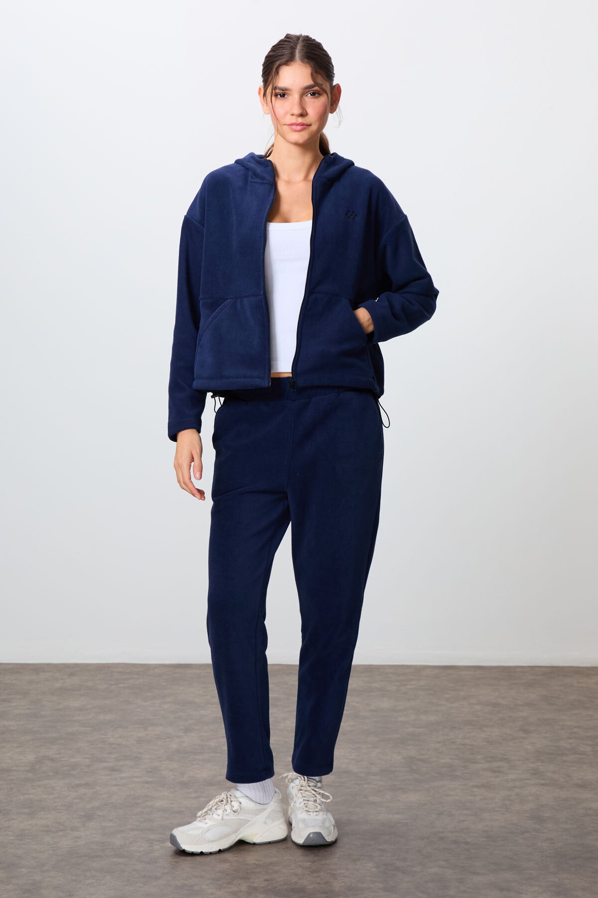 Navy Blue Thick Soft Textured Oversize Embroidered Hooded Fleece Women's Tracksuit Set -95338