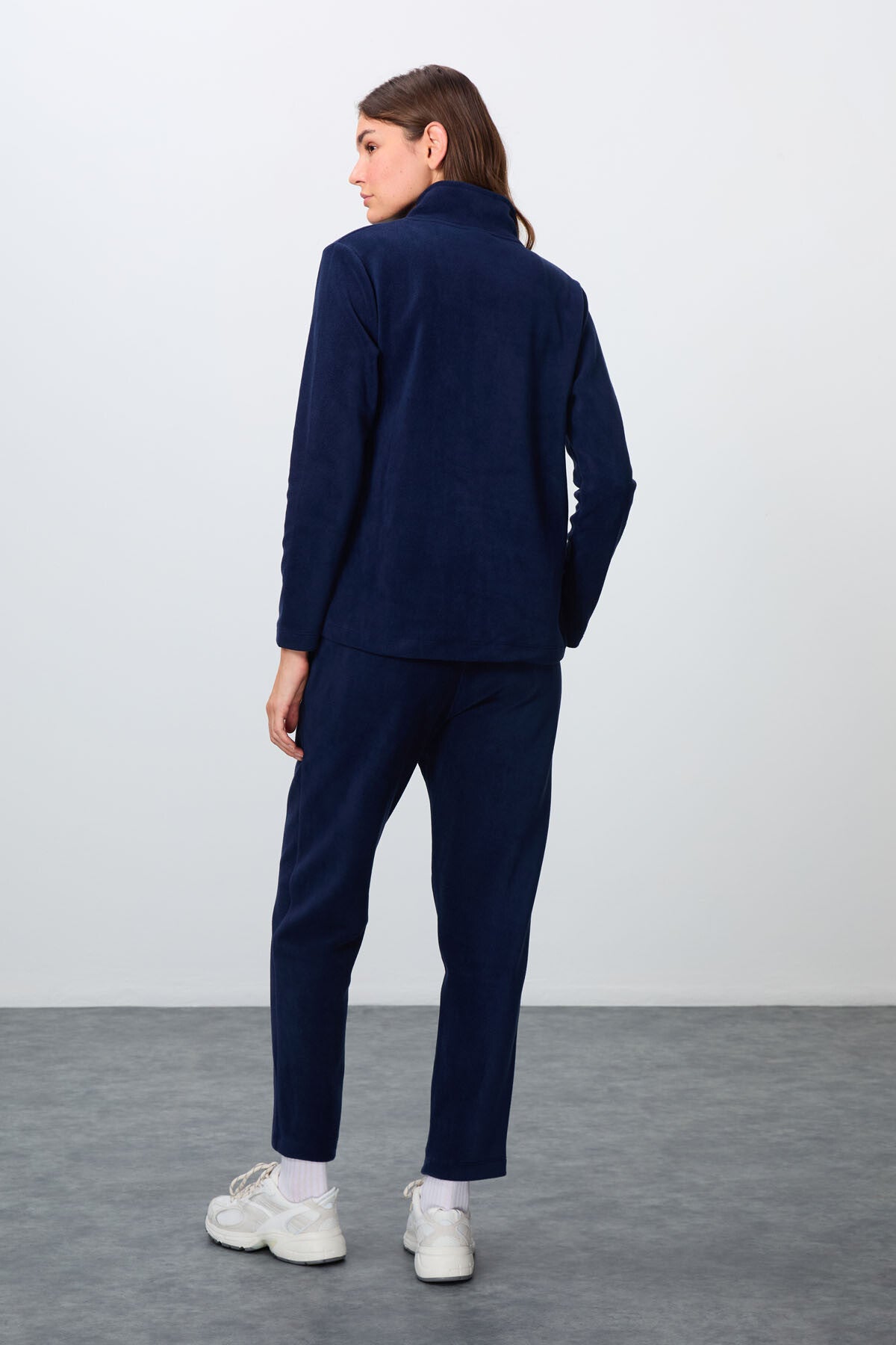 Navy Blue Thick Soft Textured High Collar Oversize Embroidered Fleece Women's Tracksuit Set -95339
