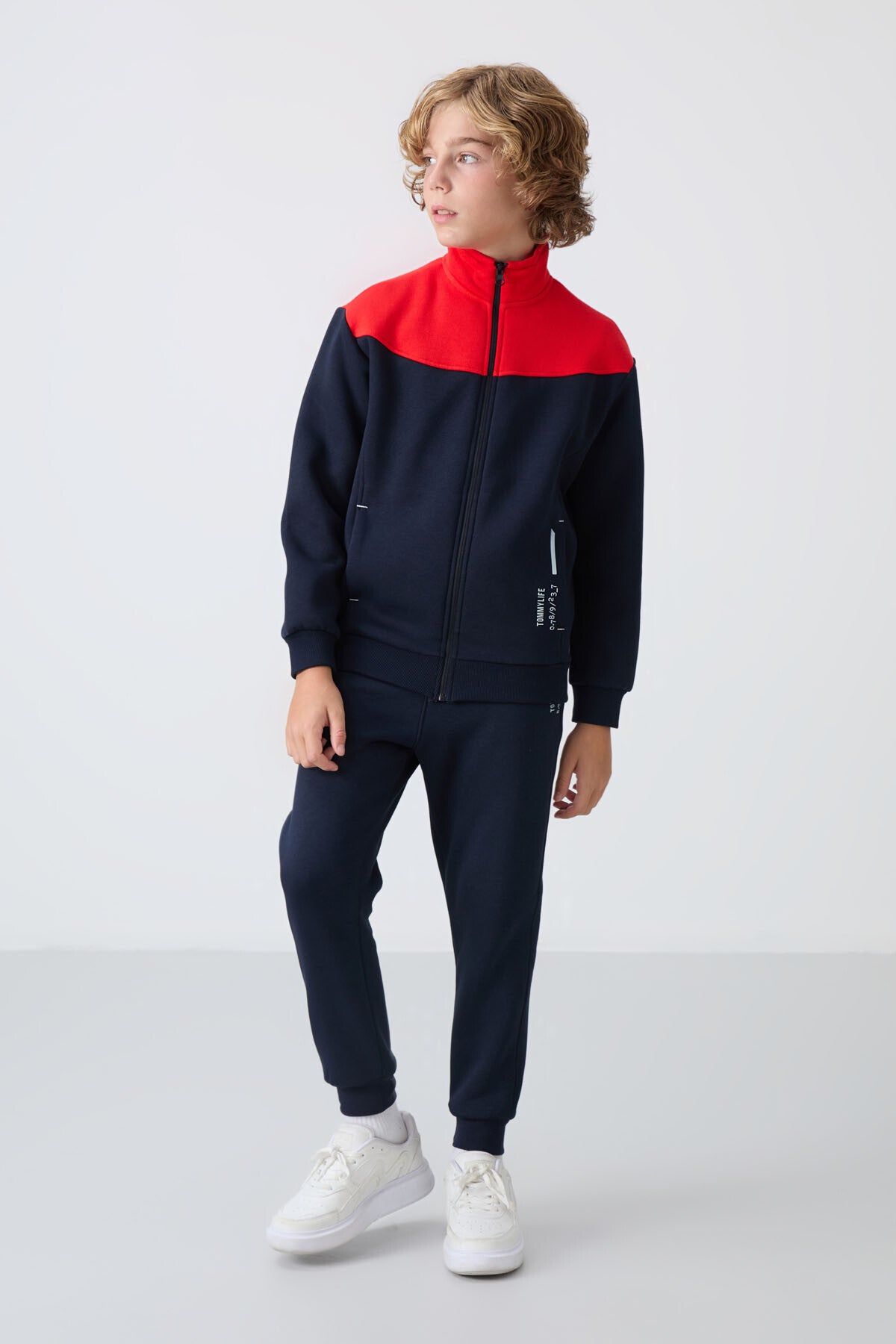 Navy Blue Cotton Thick Fleece-Lined Soft Textured Standard Fit Embroidered Boys' Tracksuit Set - 11240