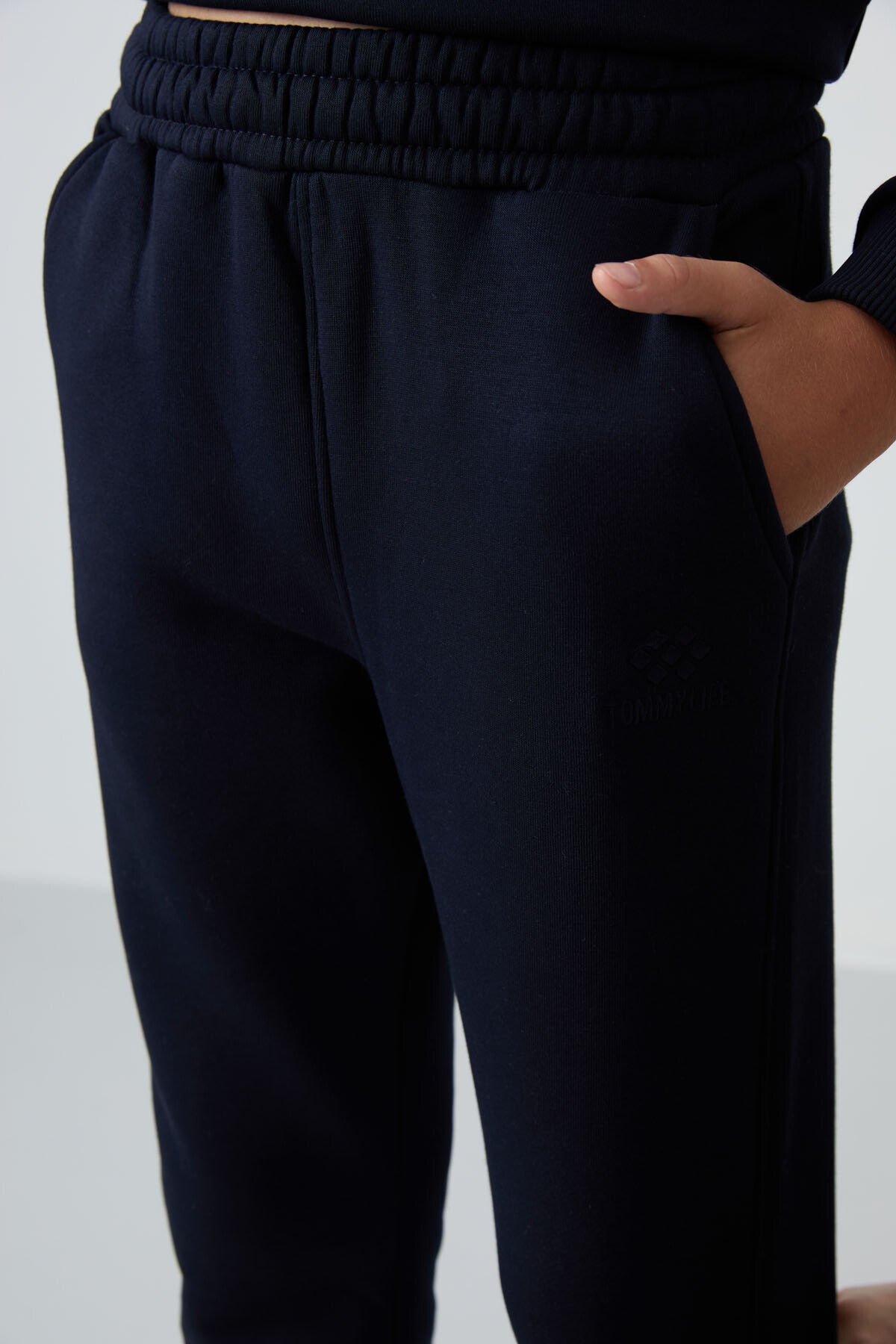 Navy Blue Cotton Thick Fleece-Lined Soft Textured Standard Fit Embroidered Boys' Tracksuit Set - 11249