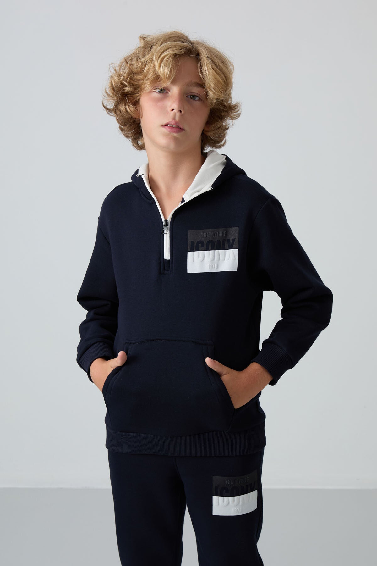 Navy Blue Cotton Thick Fleece-Lined Soft Textured Standard Fit Printed Boys' Tracksuit Set - 11246