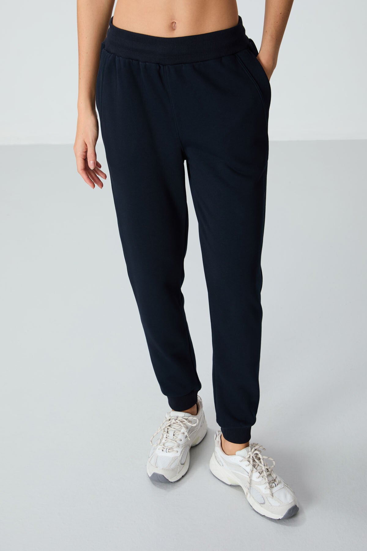 Navy Blue Compact Cotton Thick Smooth Textured Standard Fit Women's Tracksuit Bottom - 94660