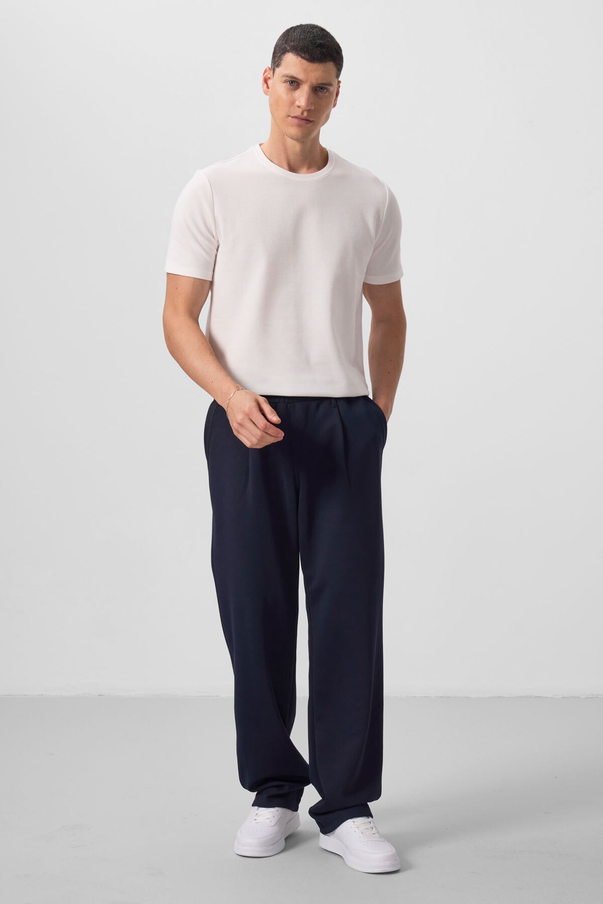 Navy Blue Textured Surface Comfort Fit Palazzo Men's Trousers - 82163