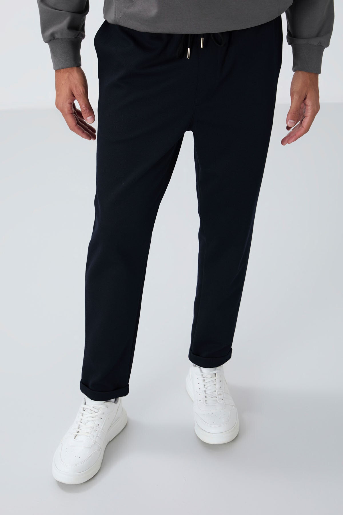 Navy Blue Textured Surface Standard Fit Men's Tracksuit Bottom - 82154
