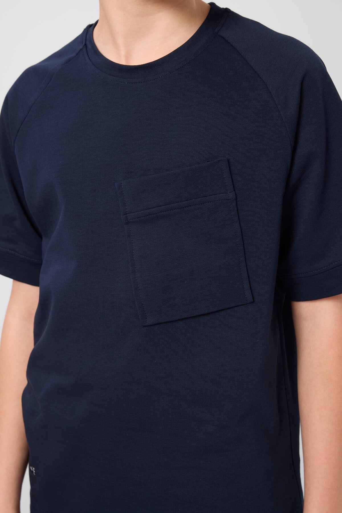 Cotton soft woven oversized pocket detailed boys boys T-Shirt - 11295