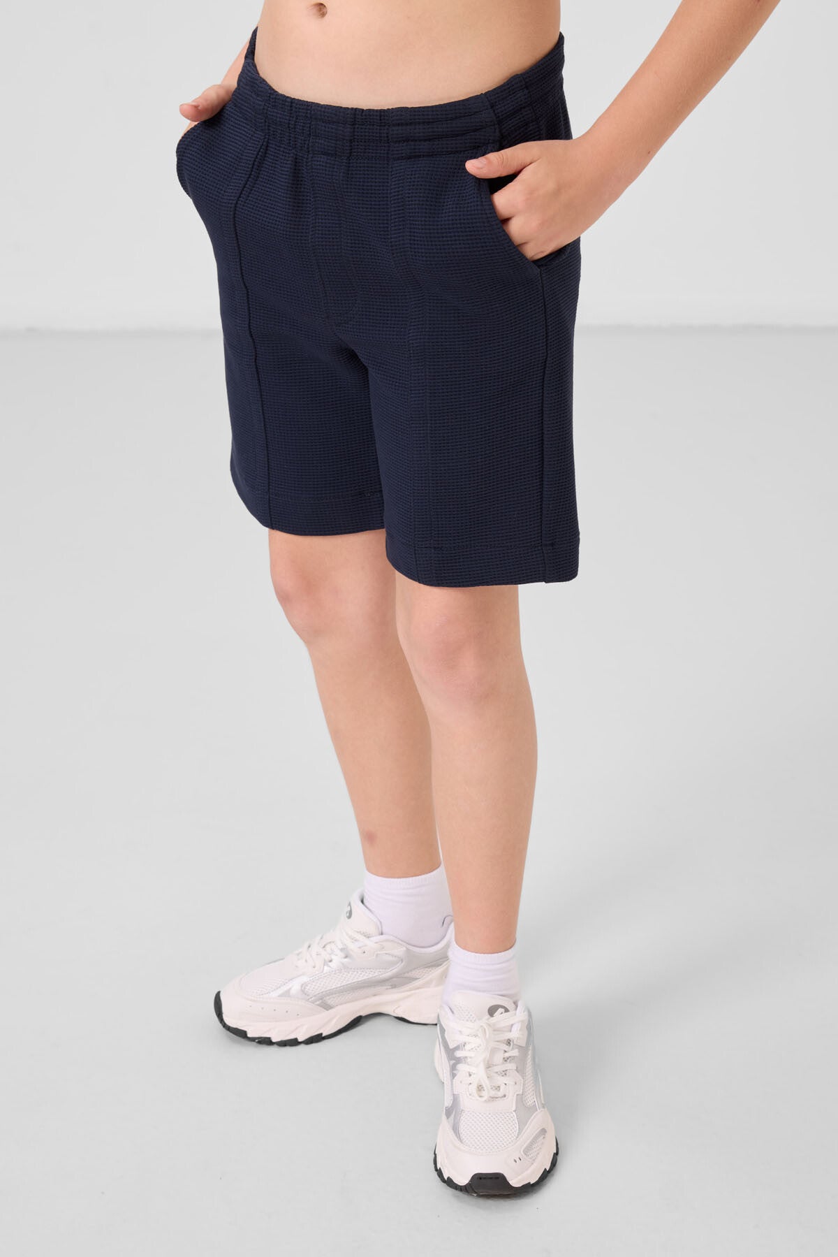 Cotton soft-weave Standard Fit Basic Shorts - 11289