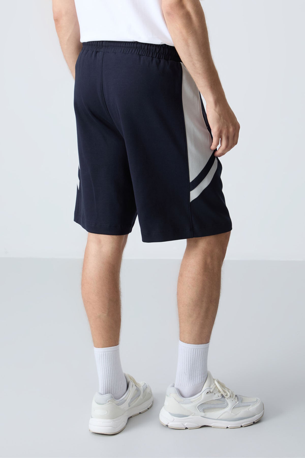 Navy Blue Cotton Thick Soft Textured Standard Fit Basic Men's Shorts - 81281