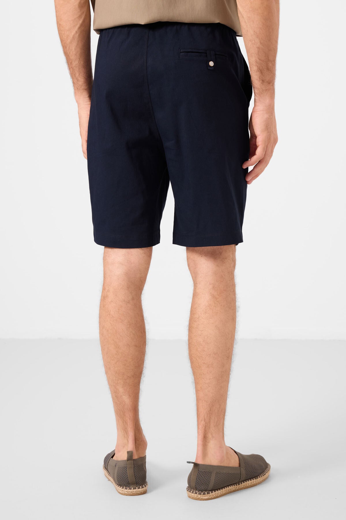 Standard Fit Weaving Lightweight Flexible Chino Men's Shorts - 81291