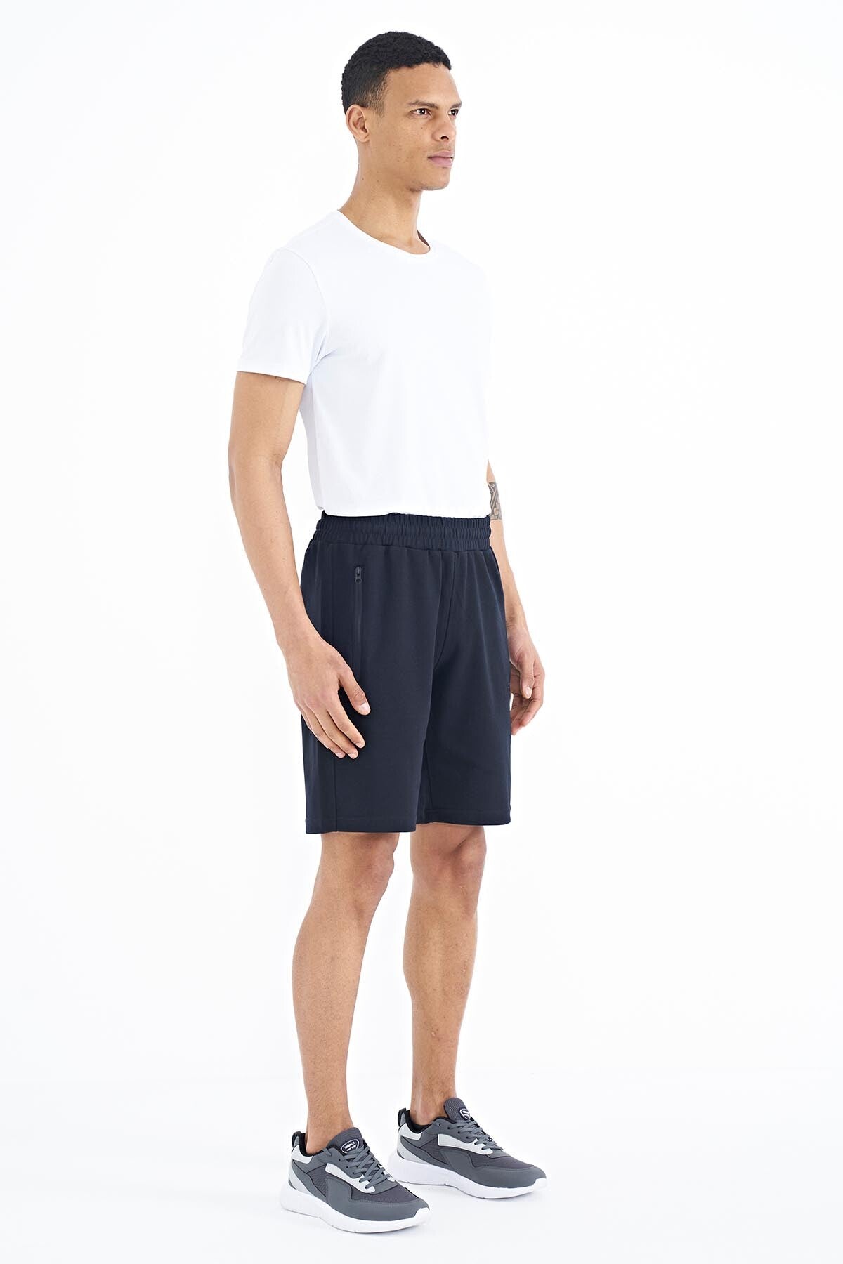Ryan Navy Blue Standard Fit Men's Shorts - 81239