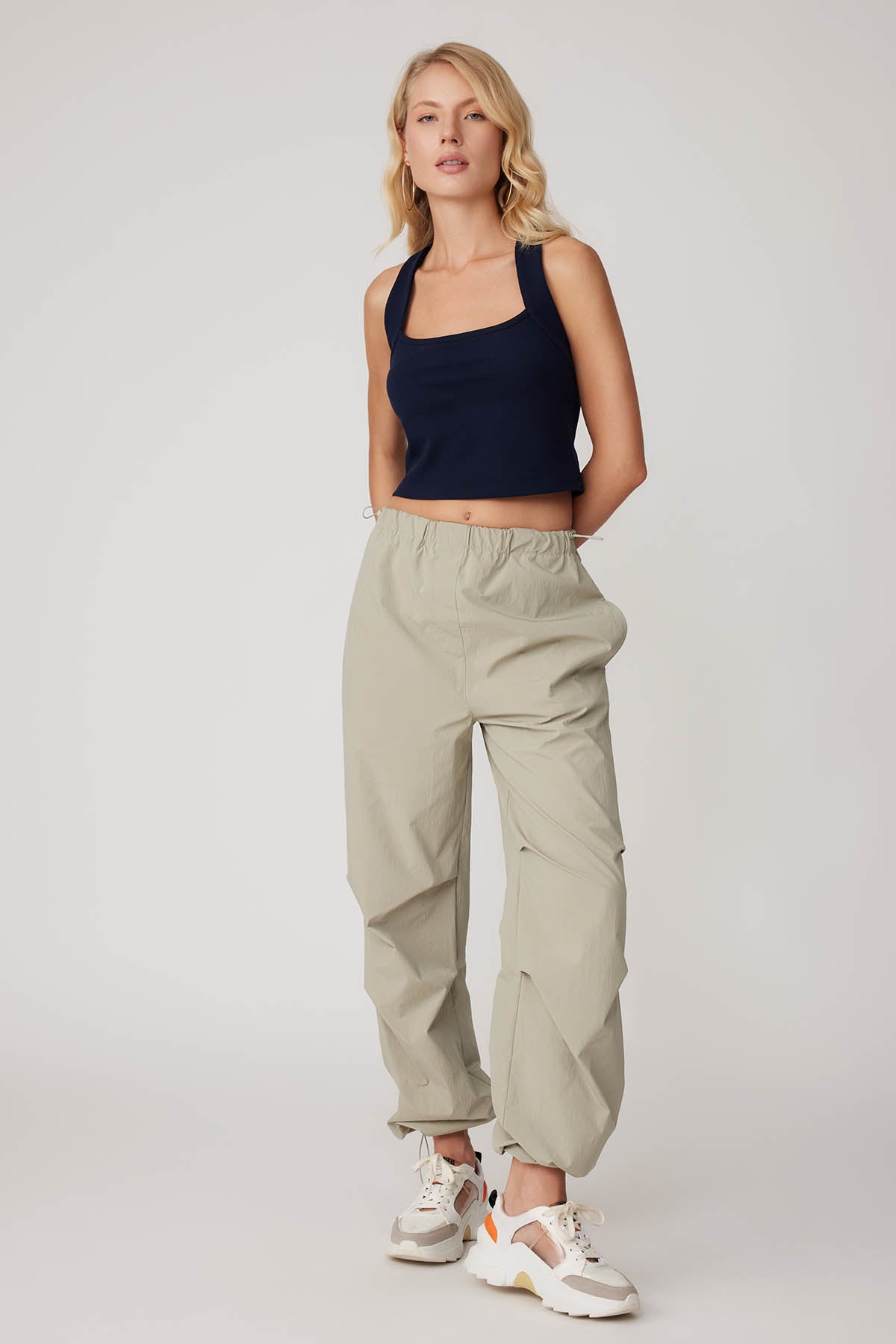 RUBBER-DETAILED PARACHUTE FABRIC TROUSERS