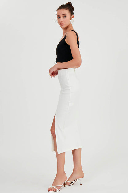 MIDI HEIGHT SKIRT WITH SPLIT