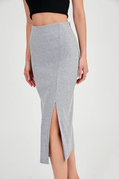 MIDI HEIGHT SKIRT WITH SPLIT