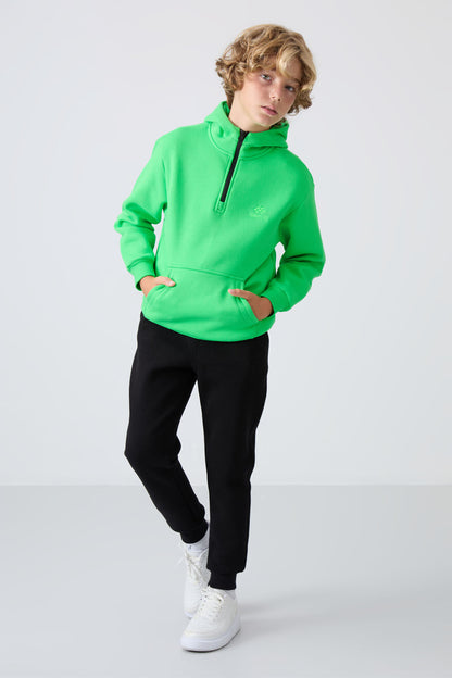 Neon Green Cotton Thick Fleece-Lined Soft Textured Standard Fit Embroidered Boys' Sweatshirt - 11244