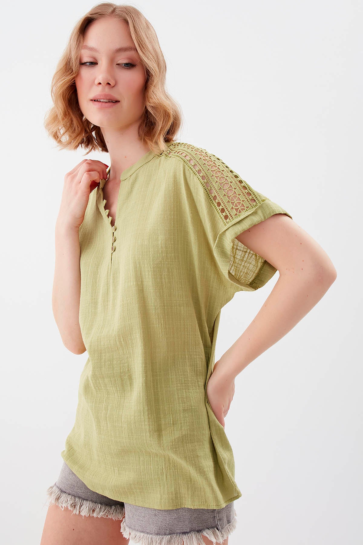 VISCOSE LINEN BLOUSE