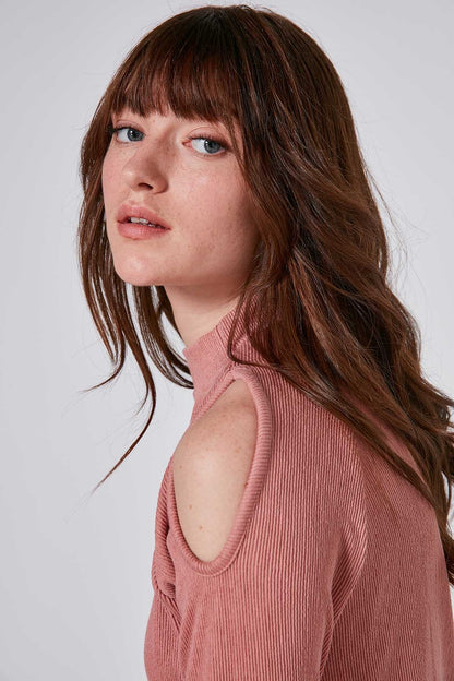OPEN SHOULDER RAGLAN SLEEVE KNITTED BLOUSE