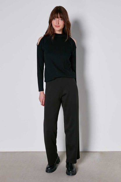 OPEN SHOULDER RAGLAN SLEEVE KNITTED BLOUSE