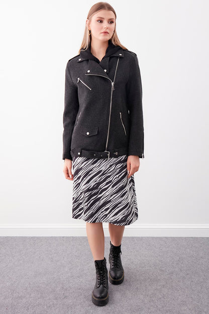 SHOULDER APOLET DETAILED ARCHED PLATE JACKET