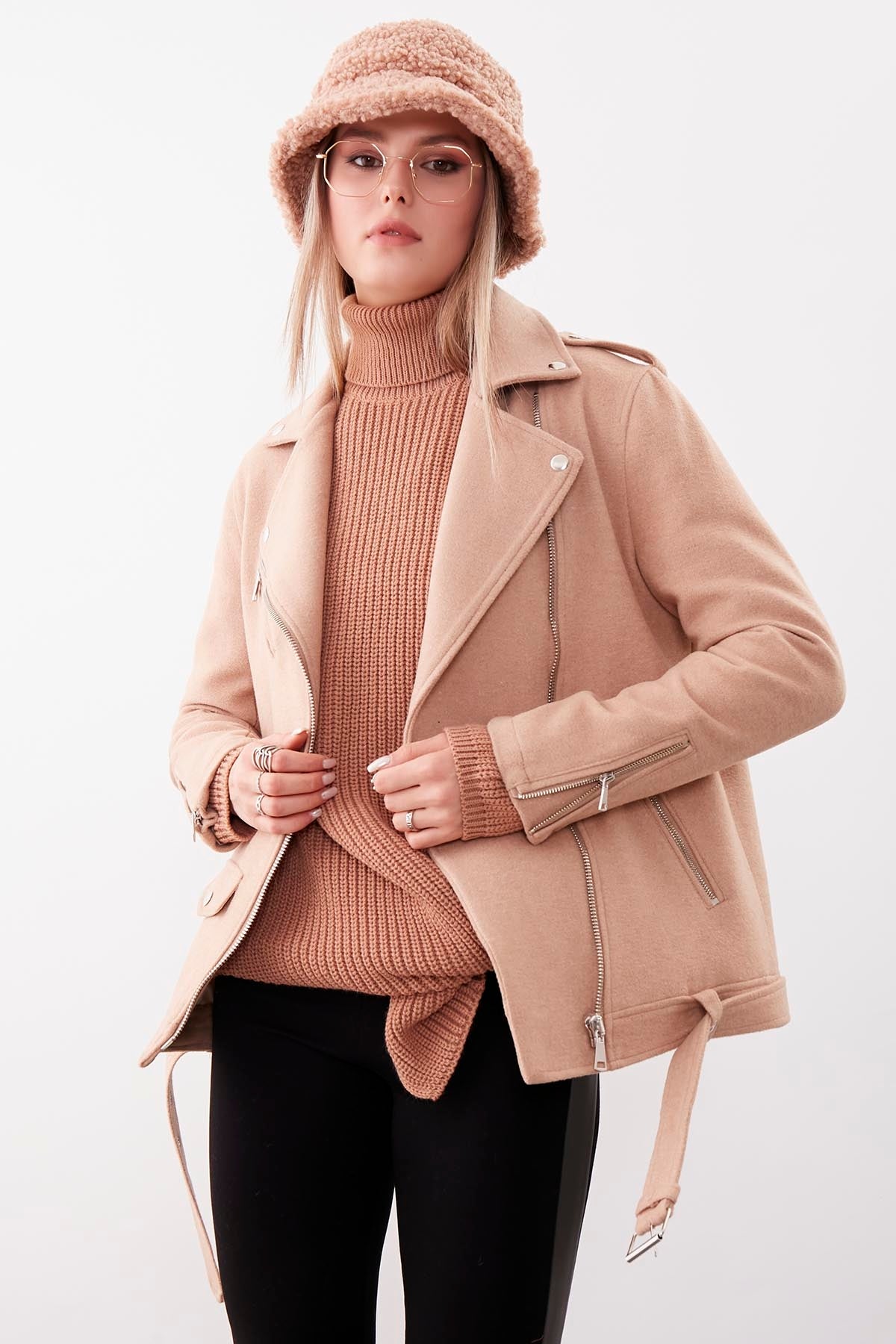 SHOULDER APOLET DETAILED ARCHED PLATE JACKET