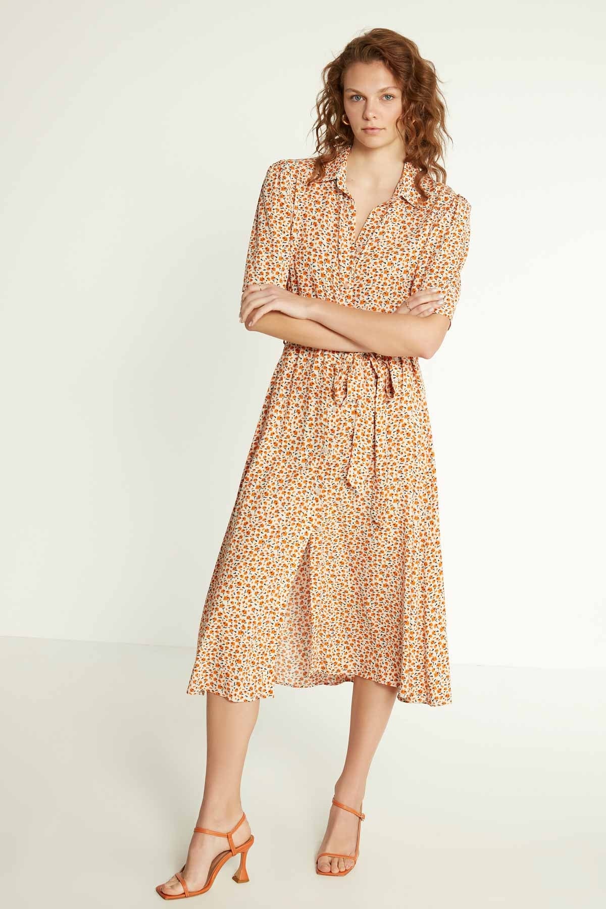 LONG VISON DRESS WITH FRONT BUTTON