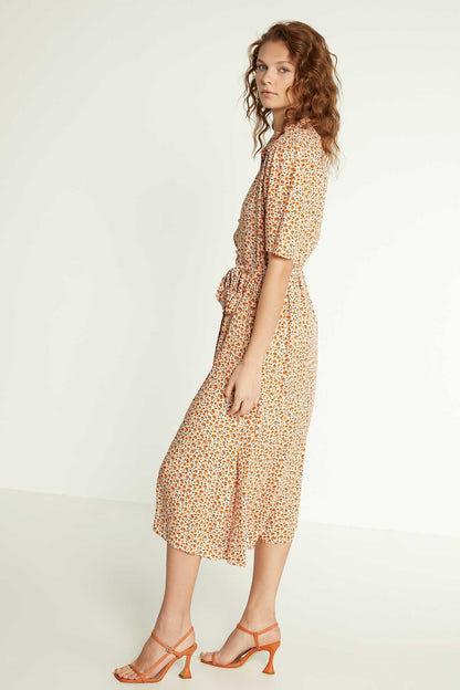 LONG VISON DRESS WITH FRONT BUTTON
