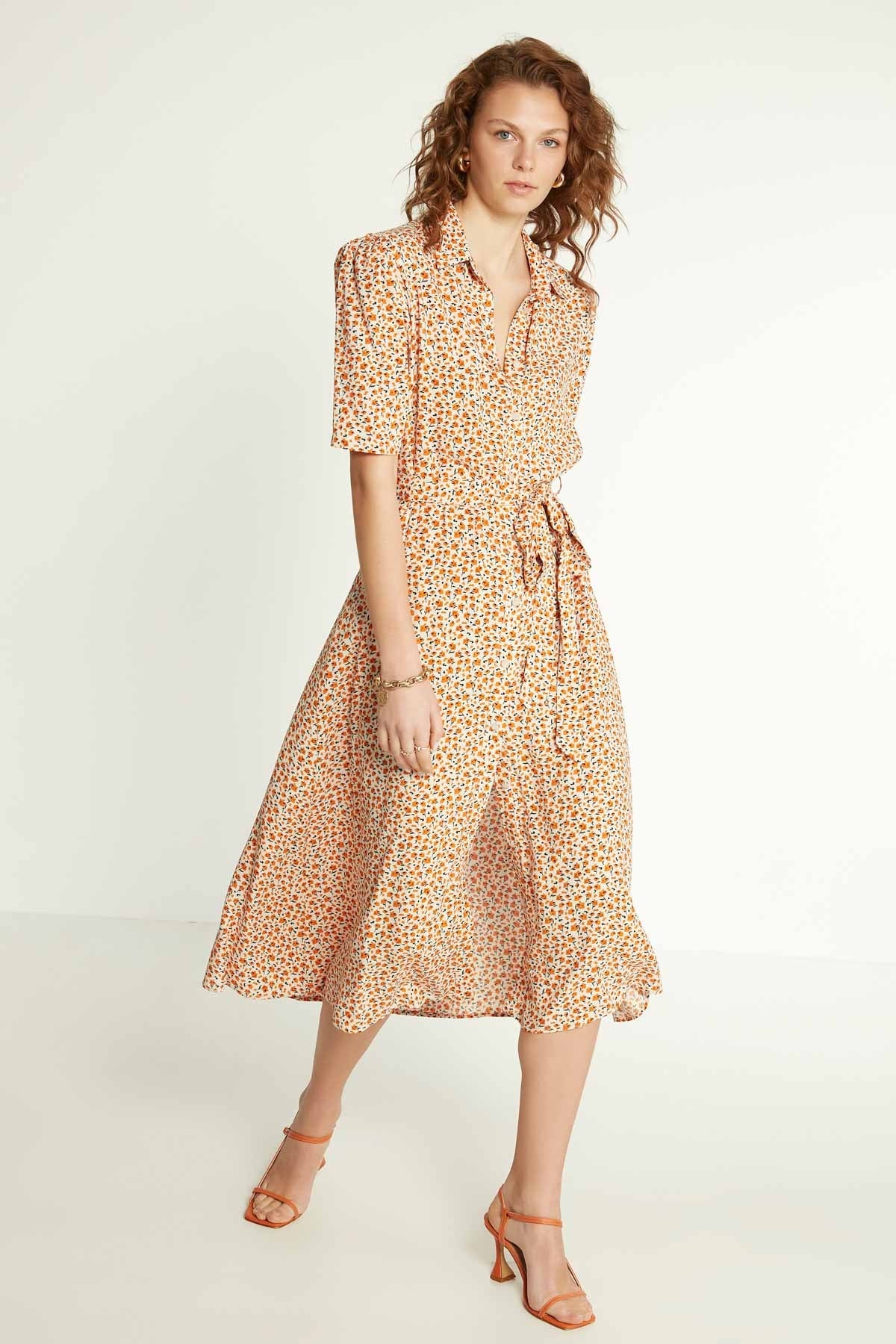 LONG VISON DRESS WITH FRONT BUTTON