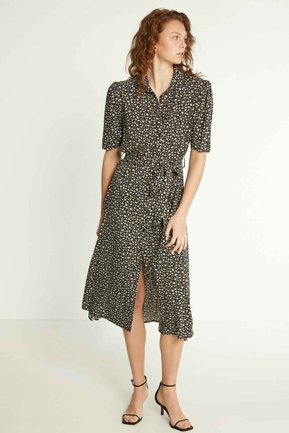 LONG VISON DRESS WITH FRONT BUTTON