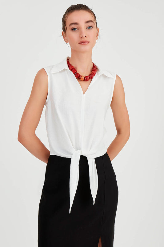 SLEEVELESS BLOUSE