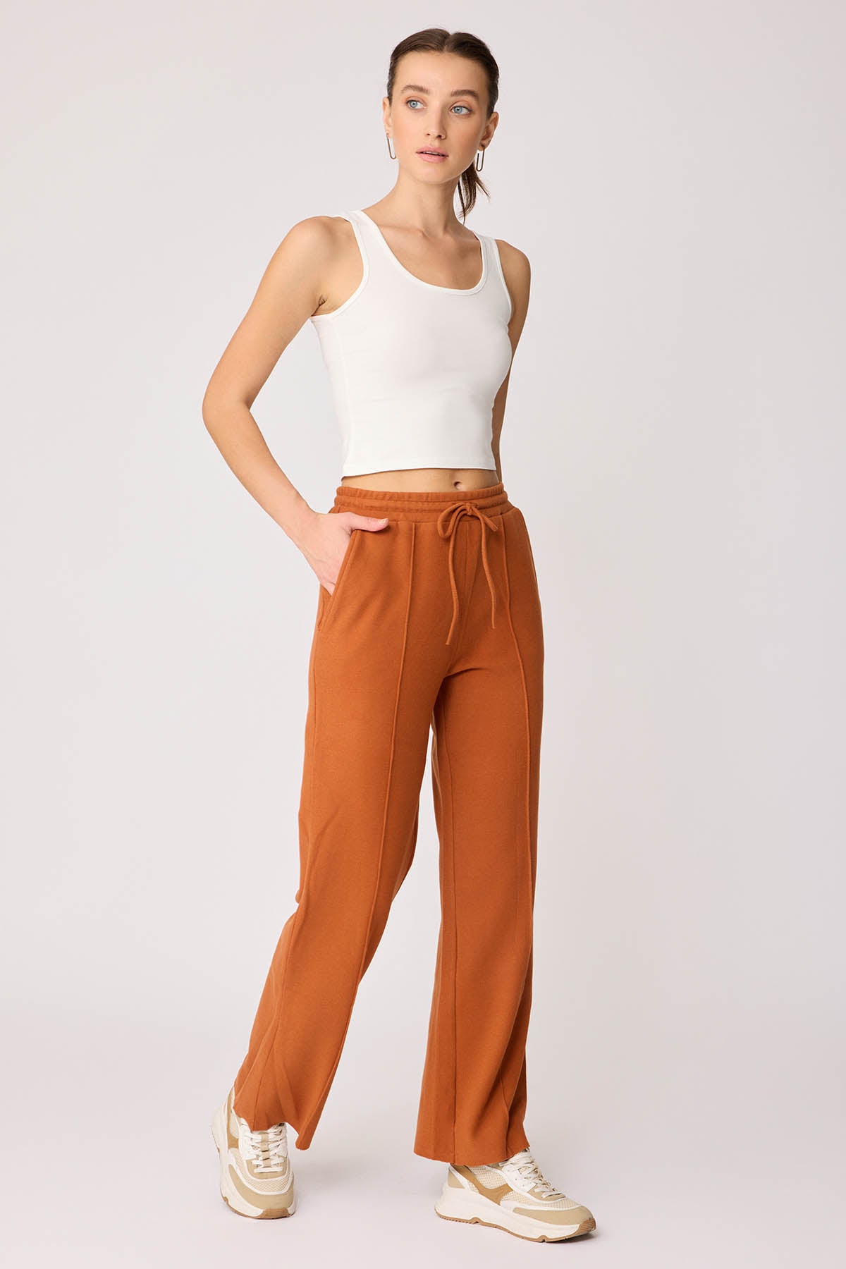 FRONT-STITCHED LOOSE TRACKSUIT TROUSERS