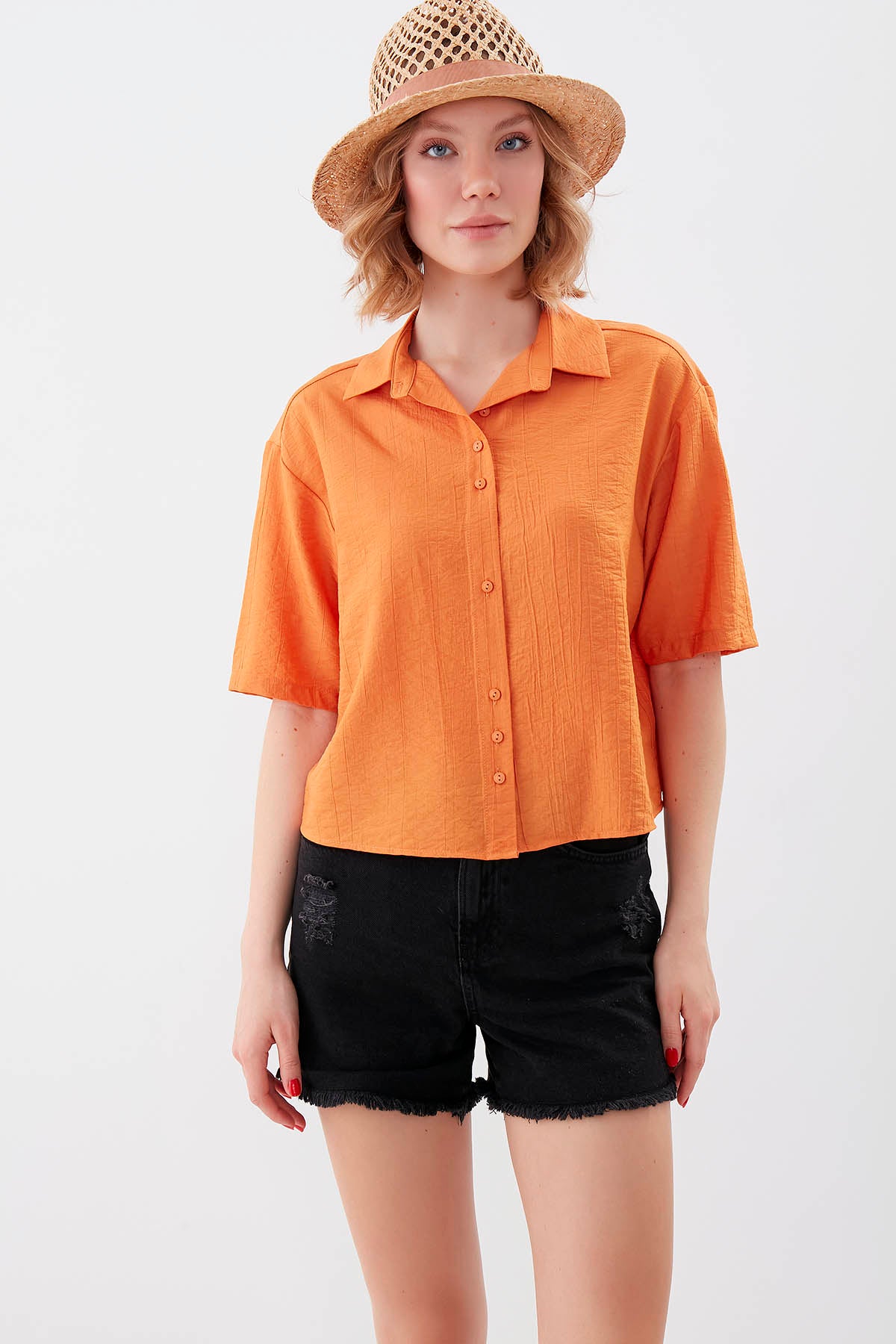 FRONT BUTTON SHORT SLEEVE SHIRT