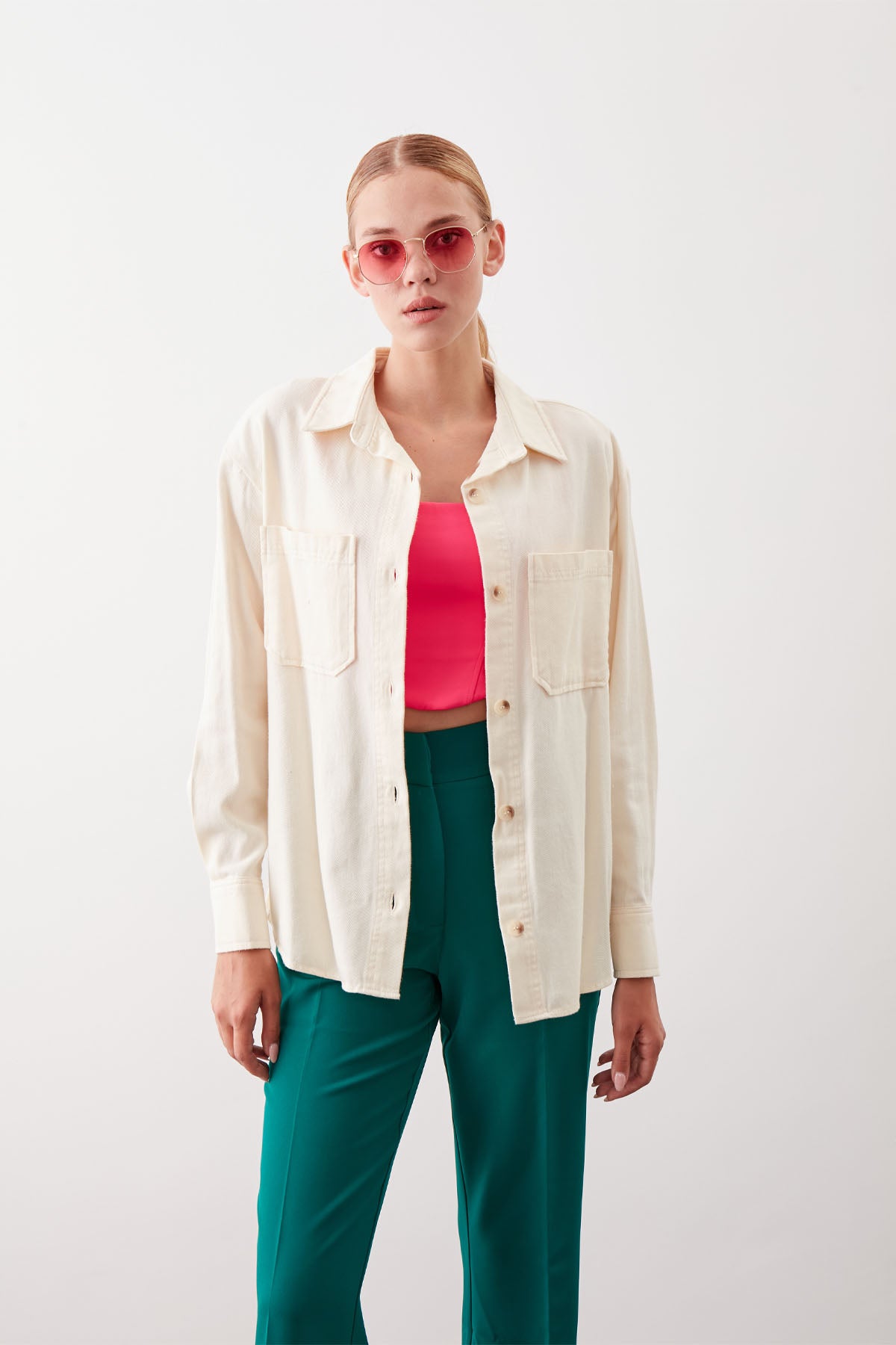 LOOSE SHIRT WITH FRONT BUTTON