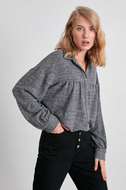 FRONT BUTTONED WITH COLLAR KNITTED BLOUSE