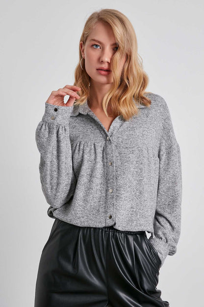 FRONT BUTTONED WITH COLLAR KNITTED BLOUSE
