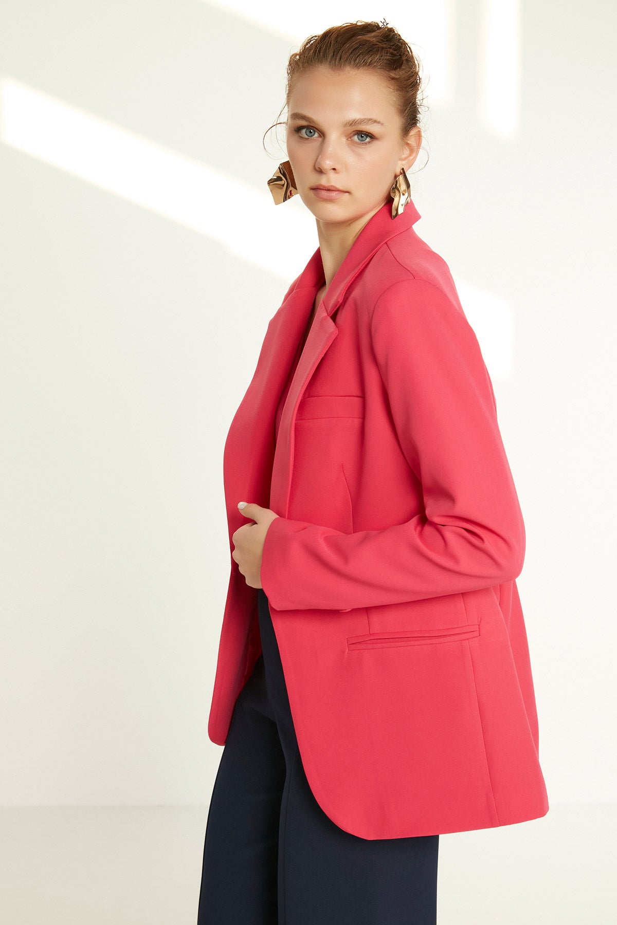ONE BUTTON UP FRONT BLAZER JACKET