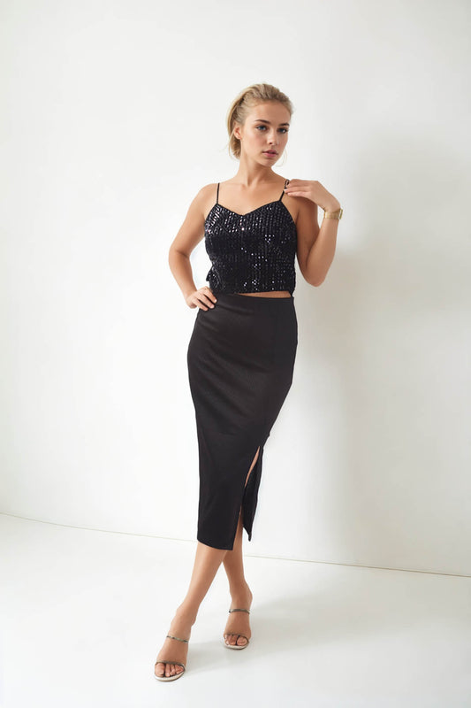 FRONT-SPLIT MIDI HEIGHT SKIRT