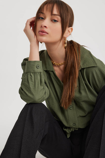 LOW SHOULDER LONG SLEEVE SHIRT WITH FRONT BINDING