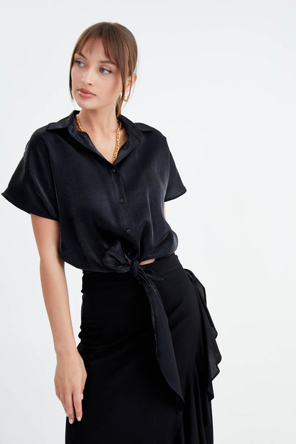 BRIGHT SATIN SHIRT WITH WAIST BOW
