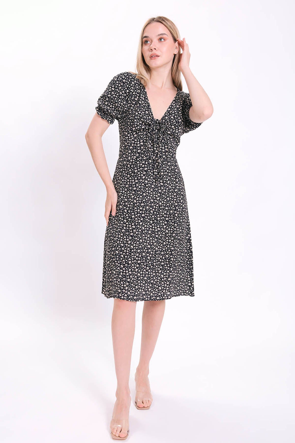 CURVED FRONT FLOWER DRESS
