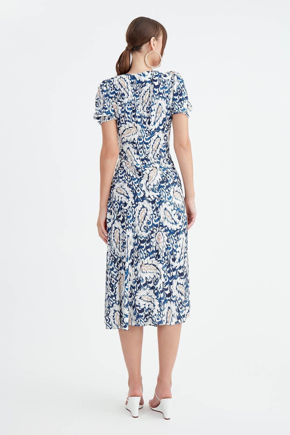 DRESS WITH CURVED FRONT