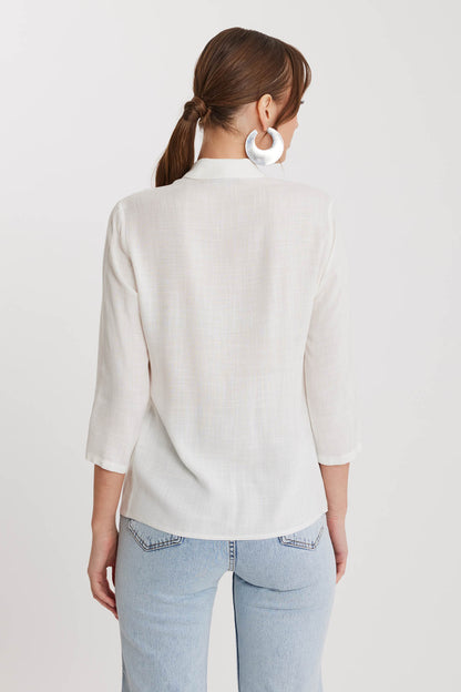 THE VISCOSE LINEN SHIRT WITH THE BENT