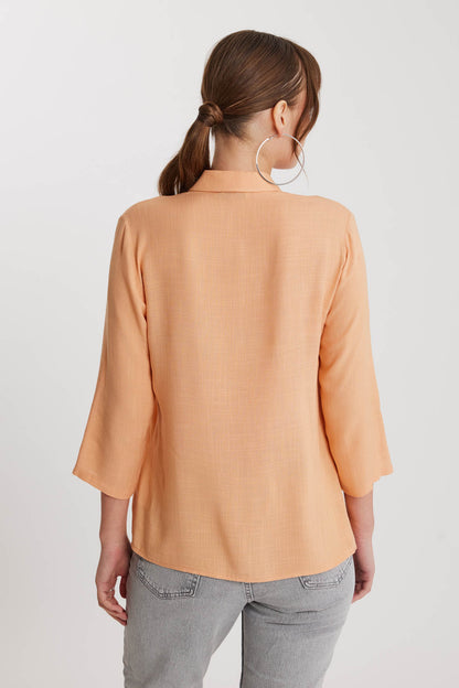 THE VISCOSE LINEN SHIRT WITH THE BENT