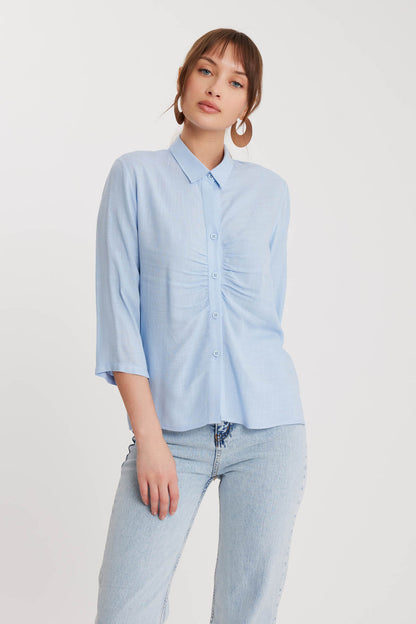 THE VISCOSE LINEN SHIRT WITH THE BENT