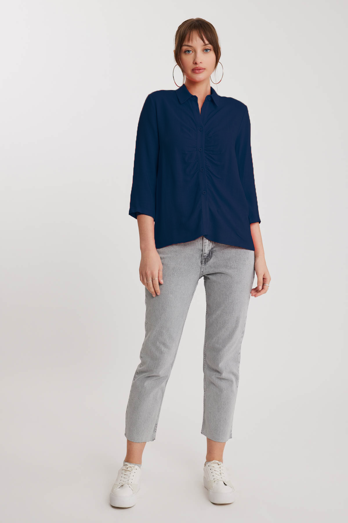 THE VISCOSE LINEN SHIRT WITH THE BENT