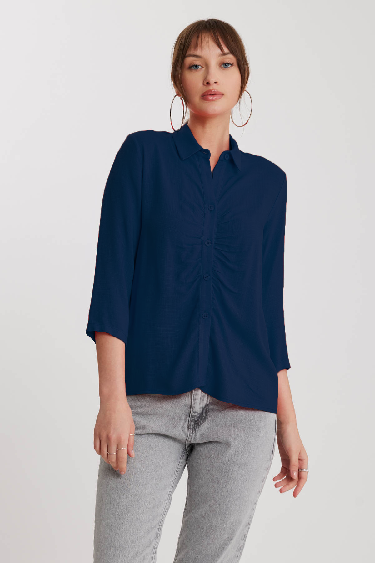 THE VISCOSE LINEN SHIRT WITH THE BENT
