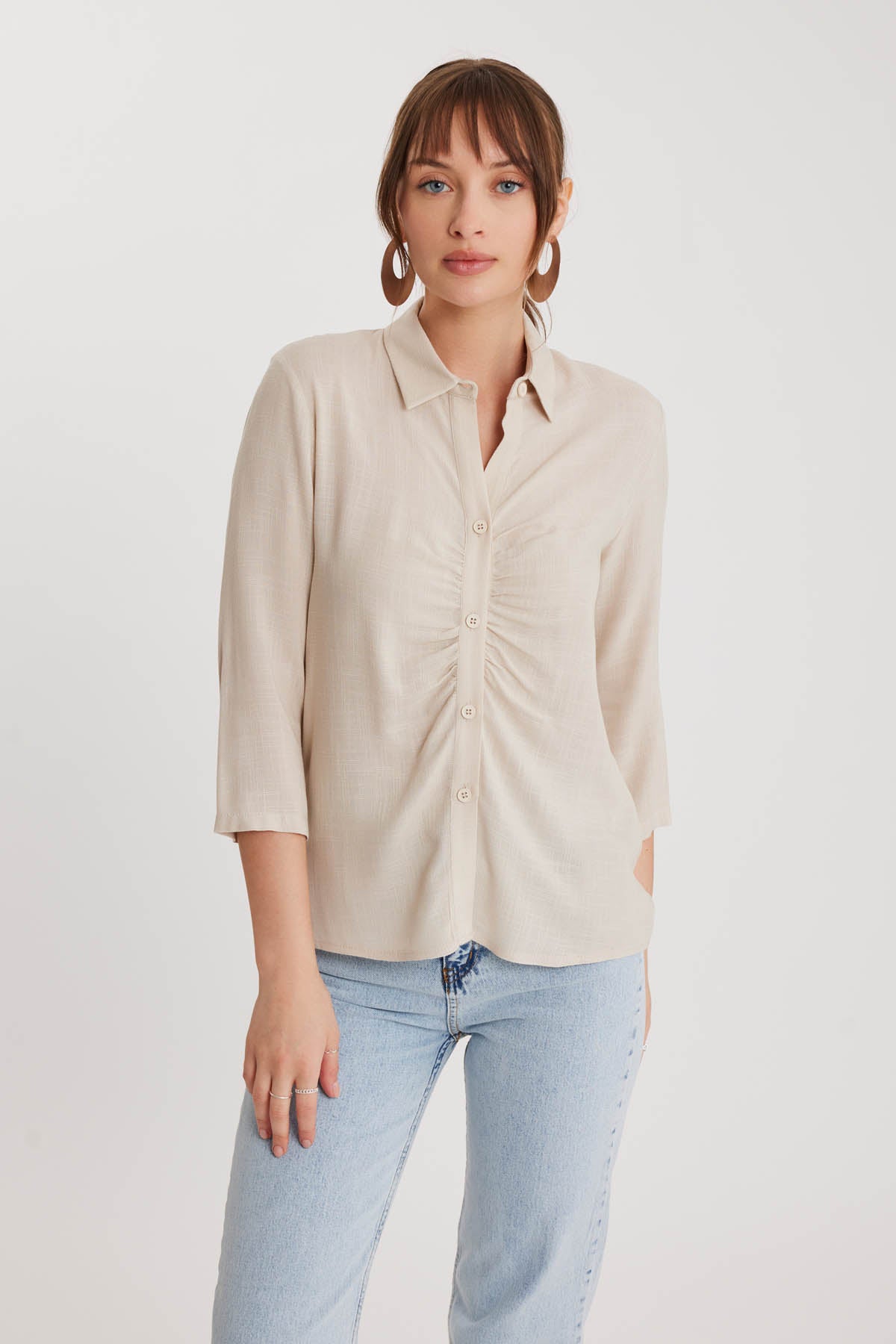 THE VISCOSE LINEN SHIRT WITH THE BENT