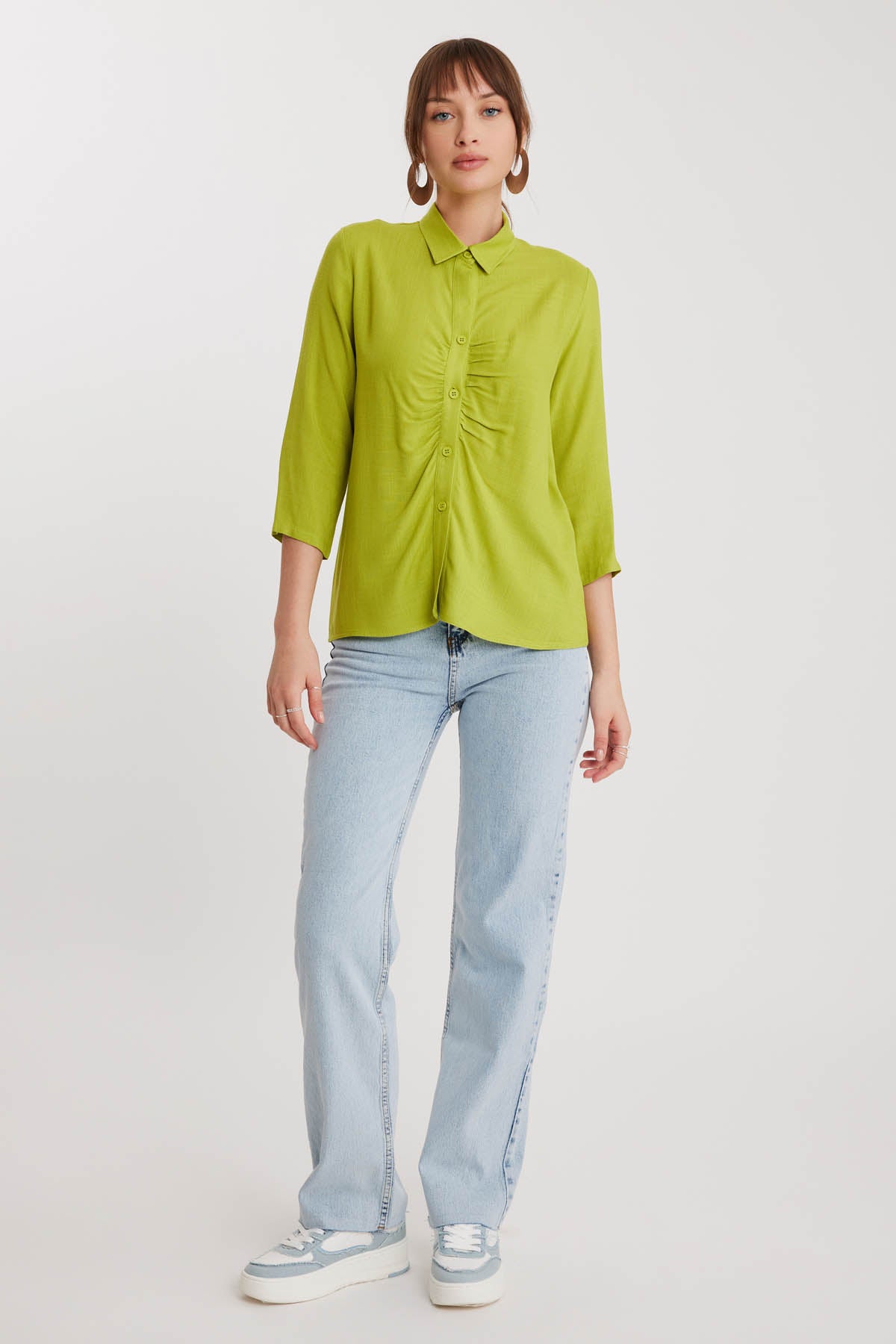 THE VISCOSE LINEN SHIRT WITH THE BENT