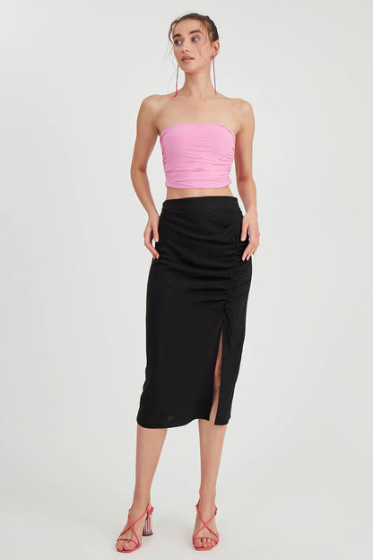 MIDI HEIGHT SKIRT WITH BENT-UP SPLIT