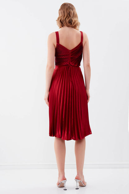 PLEATED ELEGANT EVENING DRESS