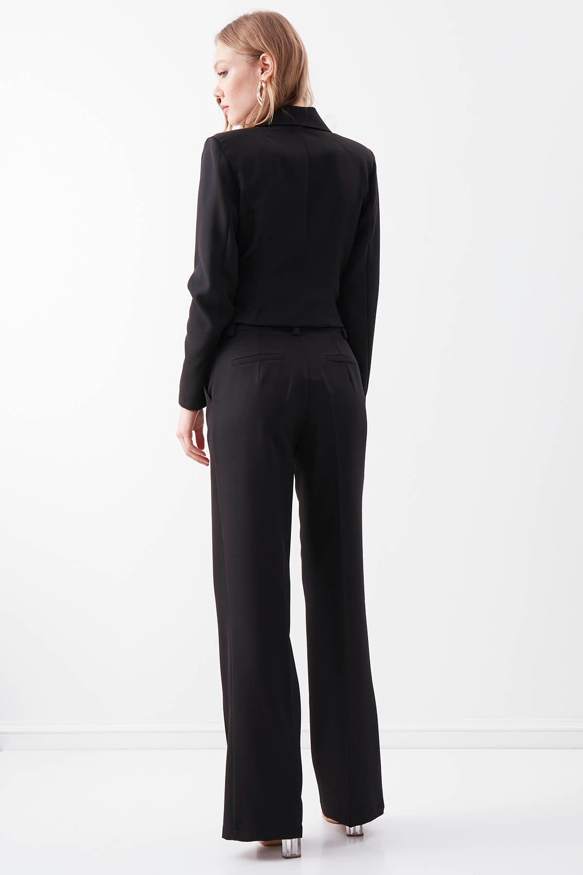 FRONT-DESCENDED HIGH-WAIST WIDE-LEG TROUSERS