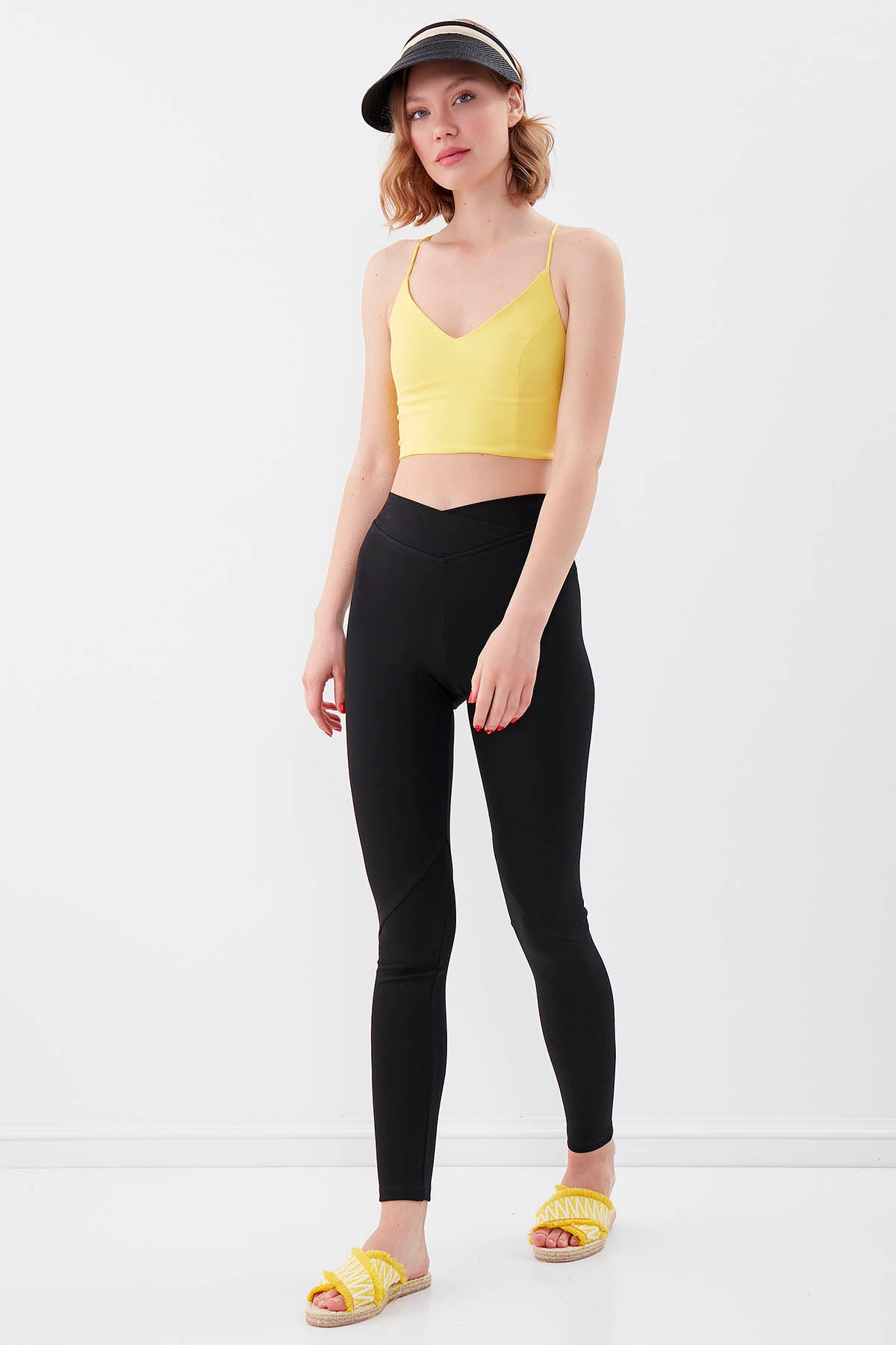 FRONT-DESCENDED HIGH WAIST TIGHTS